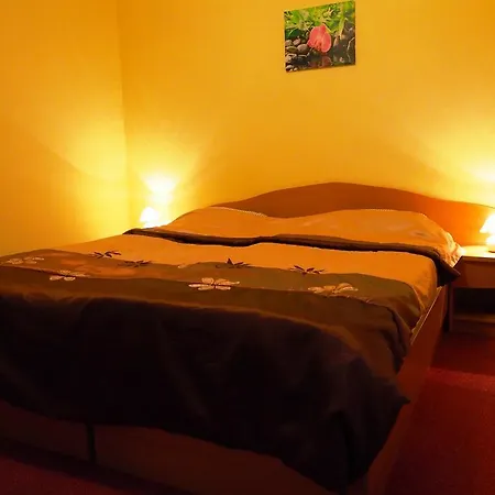 Karat Bed & Breakfast