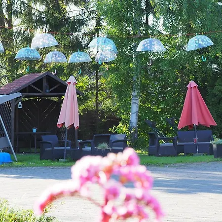 Karat Bed & Breakfast 4*